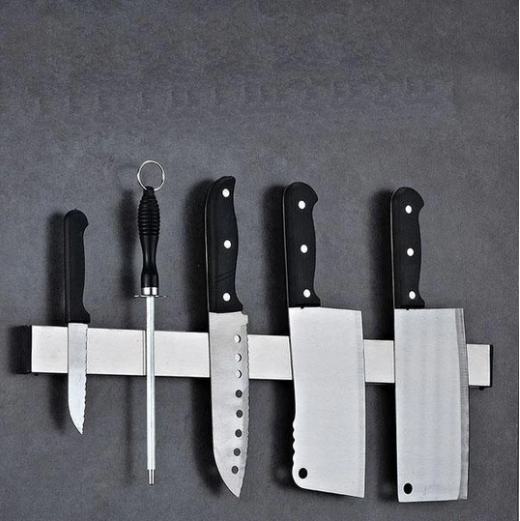 Stainless steel magnetic knife holder Kitchenile